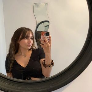 Meet your Posher, Juliette